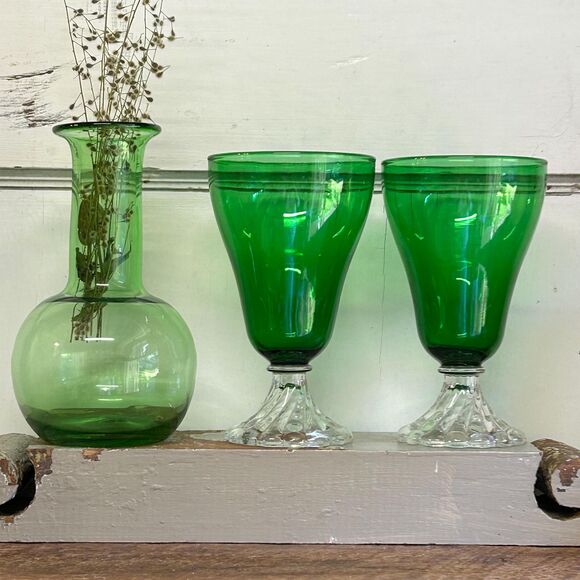 Vintage Anchor Hocking Forest Green "Burple" Inspiration Green Stemware Set of 2 - Picture 1 of 5